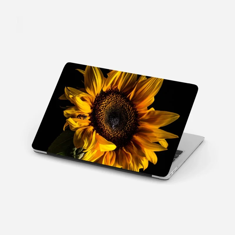 Adesivo per laptop girasole dorato su sfondo nero