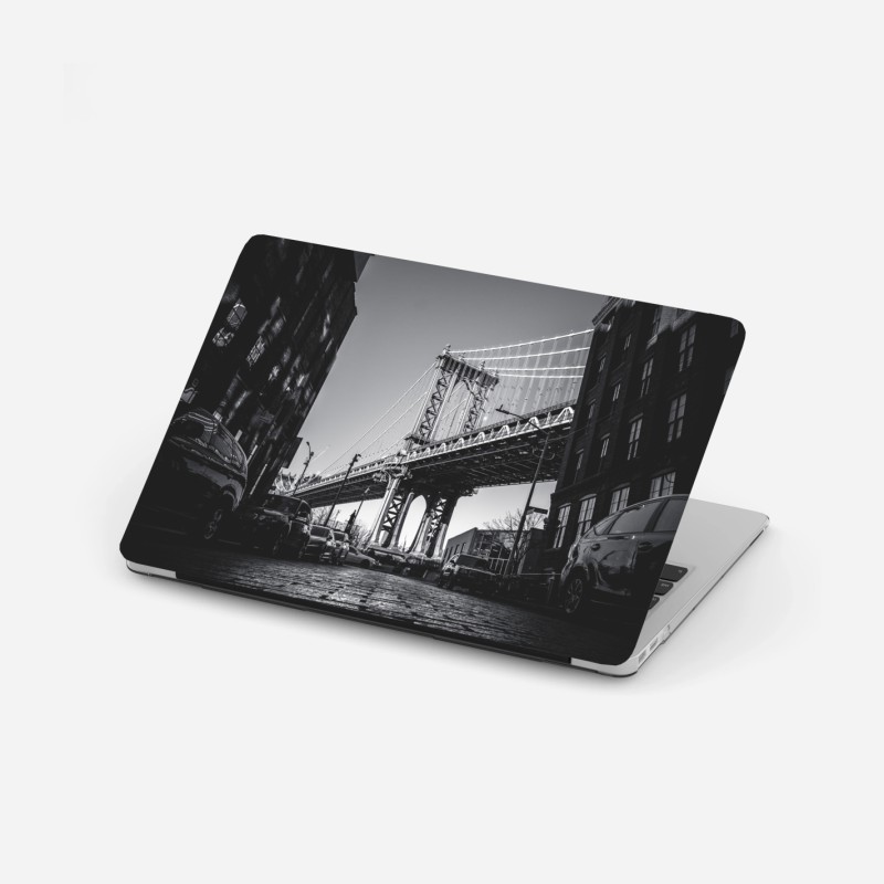 Adesivo per laptop panorama urbano sotto il ponte di Manhattan