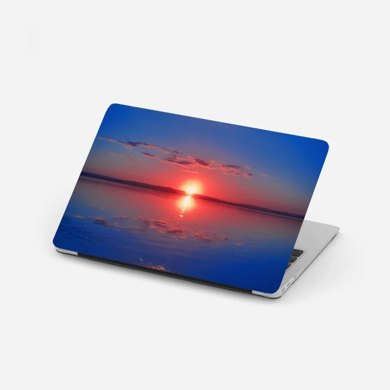 Adesivo per laptop tramonto sul lago con riflesso