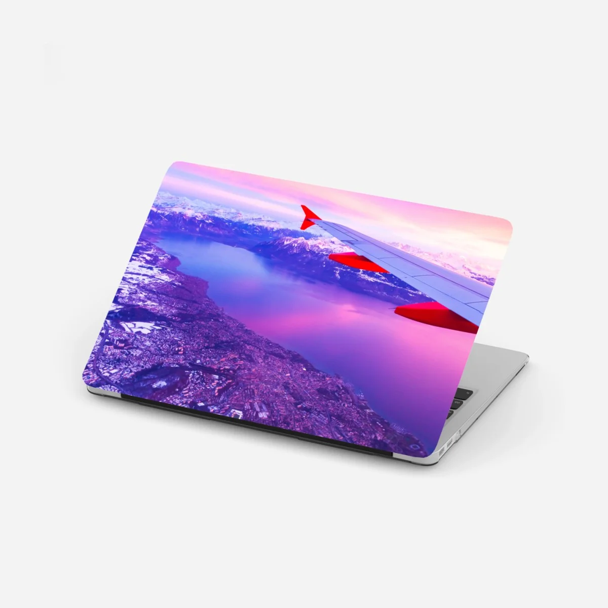 Adesivo per laptop panorama aereo sul lago al tramonto • Wallissimo® Adesivo per laptop panorama aereo sul lago al tramonto • Wallissimo®