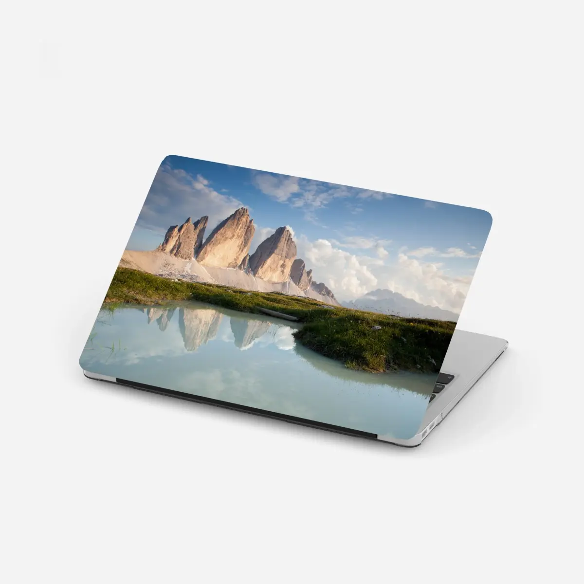 Adesivo per laptop Tre Cime di Lavaredo riflesse al tramonto • Wallissimo®