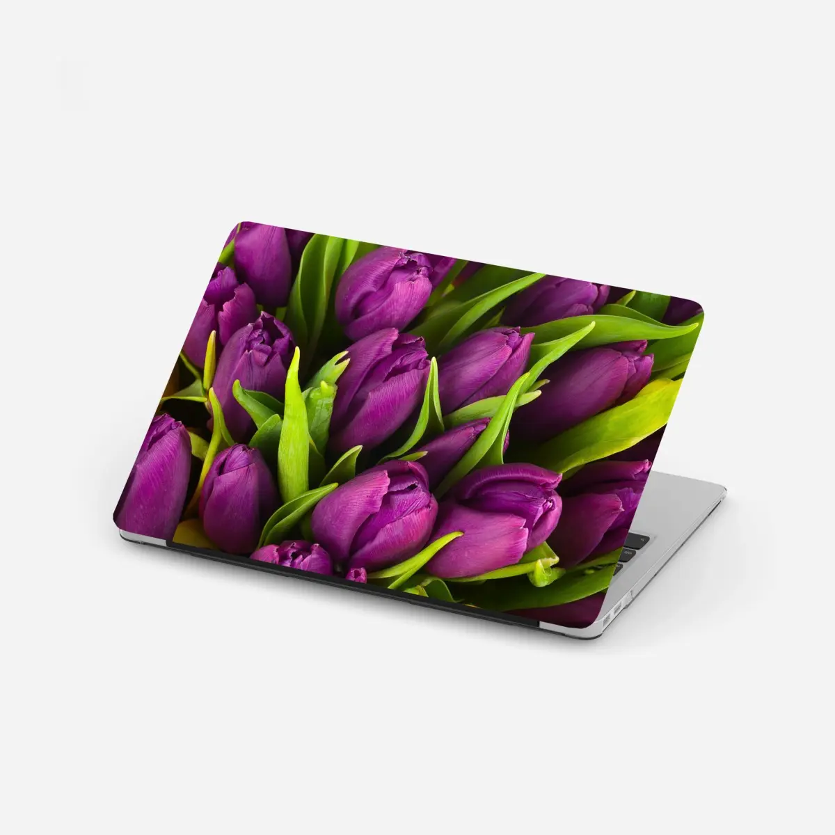 Adesivo per laptop bouquet di tulipani viola in primo piano • Wallissimo®