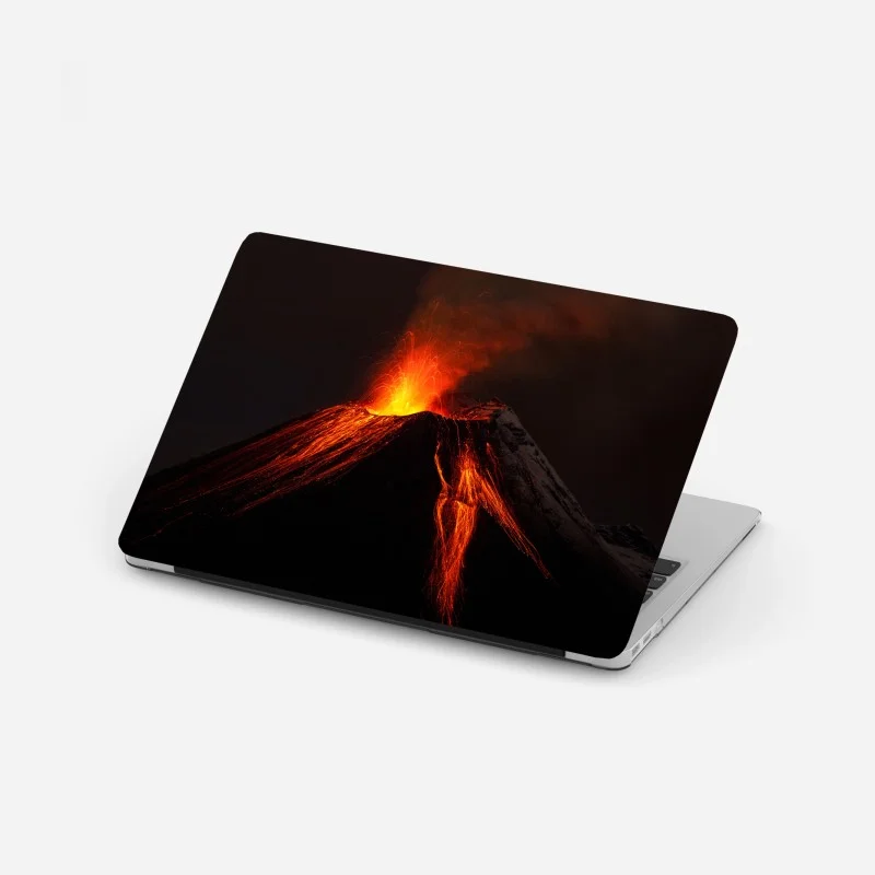 Adesivo per laptop vulcano in eruzione: cascata di lava