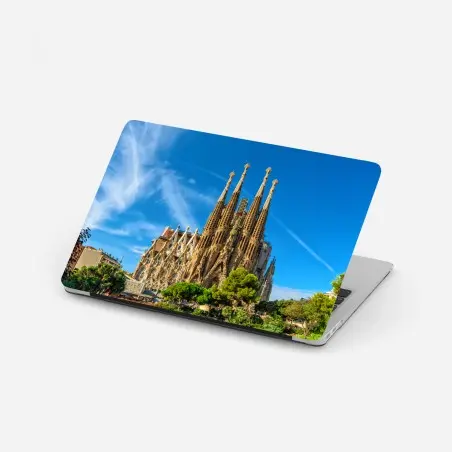 Adesivo per laptop vista iconica della Sagrada Familia di Gaudí • Wallissimo®