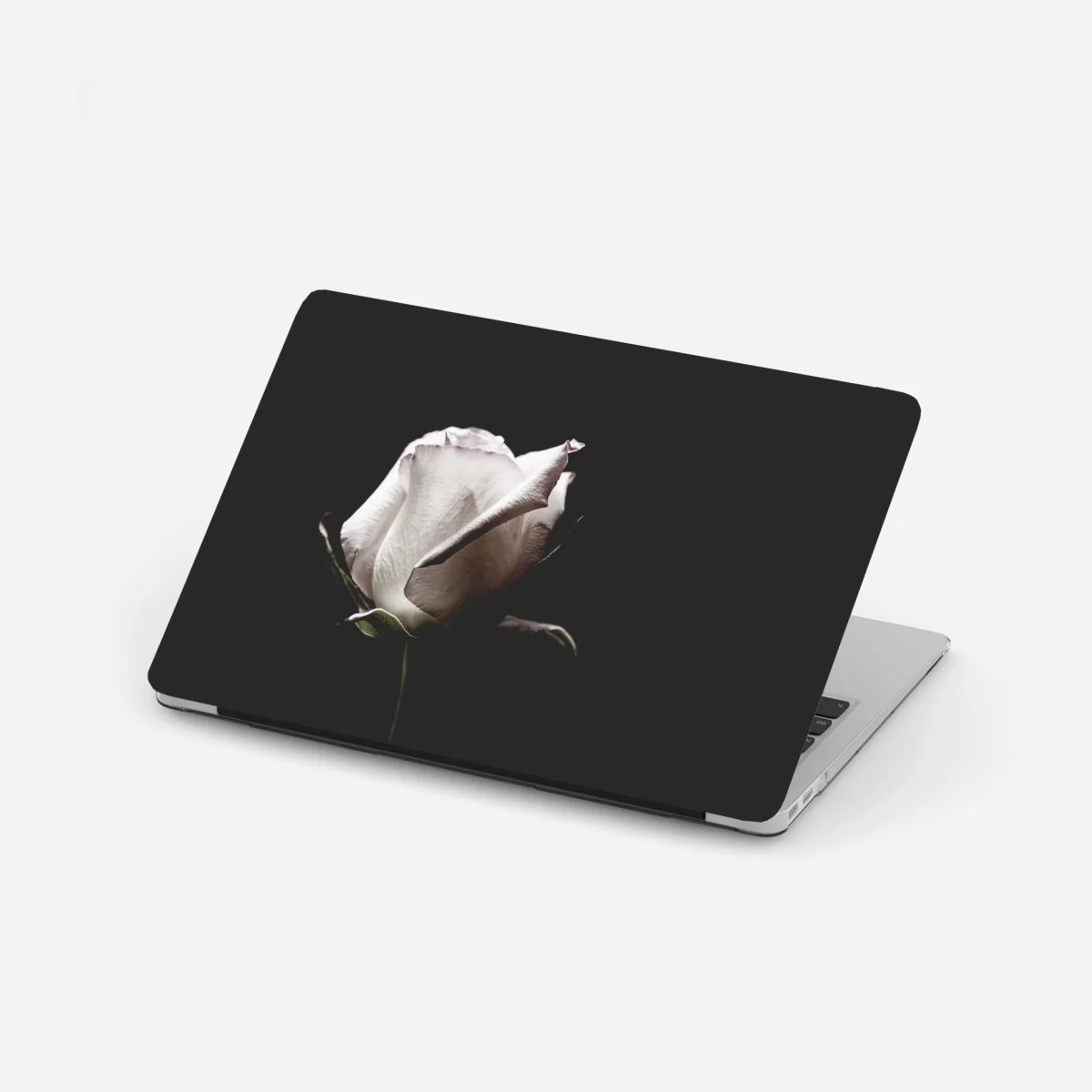 Adesivo per laptop elegante rosa bianca su sfondo scuro • Wallissimo® Adesivo per laptop elegante rosa bianca su sfondo scuro • Wallissimo®