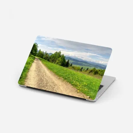 Adesivo per laptop sentiero primaverile nei Monti Gorce • Wallissimo®