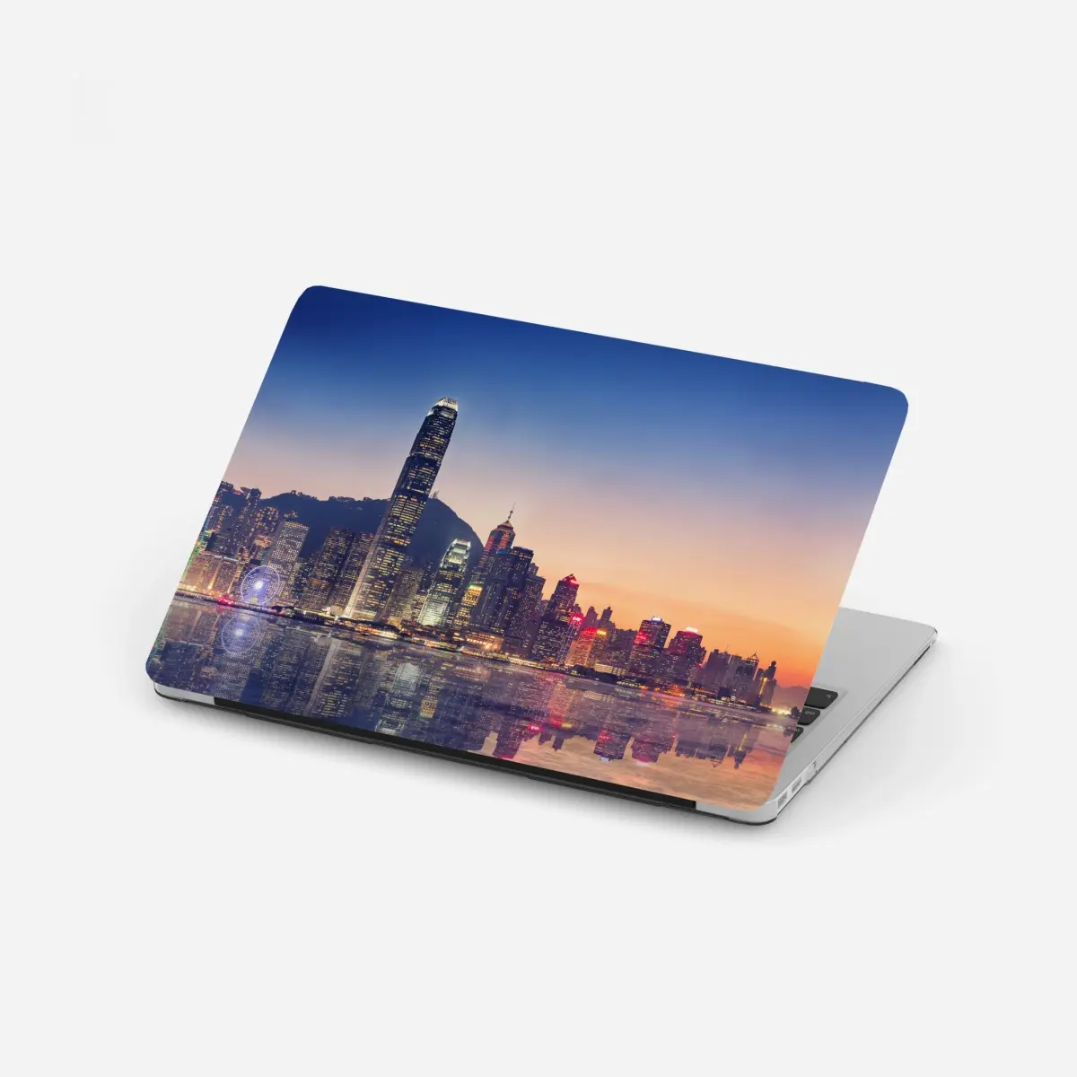 Adesivo per laptop skyline di Hong Kong al crepuscolo • Wallissimo®