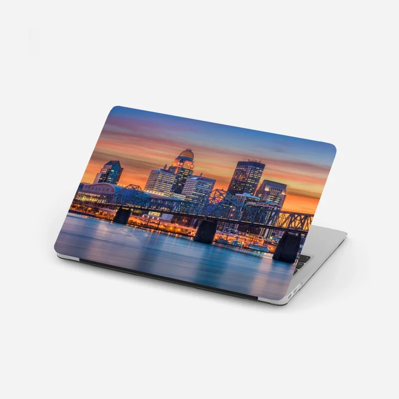 Adesivo per laptop skyline di Louisville al tramonto