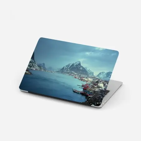 Adesivo per laptop paesaggio invernale a Reine, Isole Lofoten • Wallissimo®
