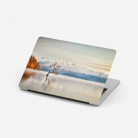 Adesivo per laptop silenzio invernale sul lago Wanaka • Wallissimo®