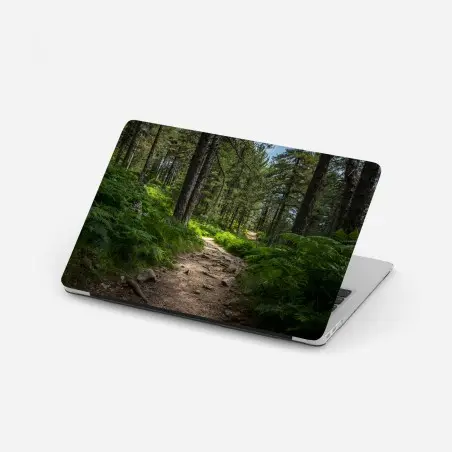 Adesivo per laptop sentiero silenzioso nel bosco • Wallissimo®