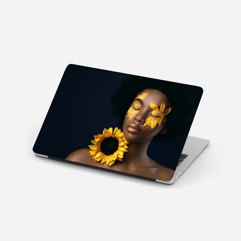Adesivo per laptop ritratto solare: bellezza afro con girasole