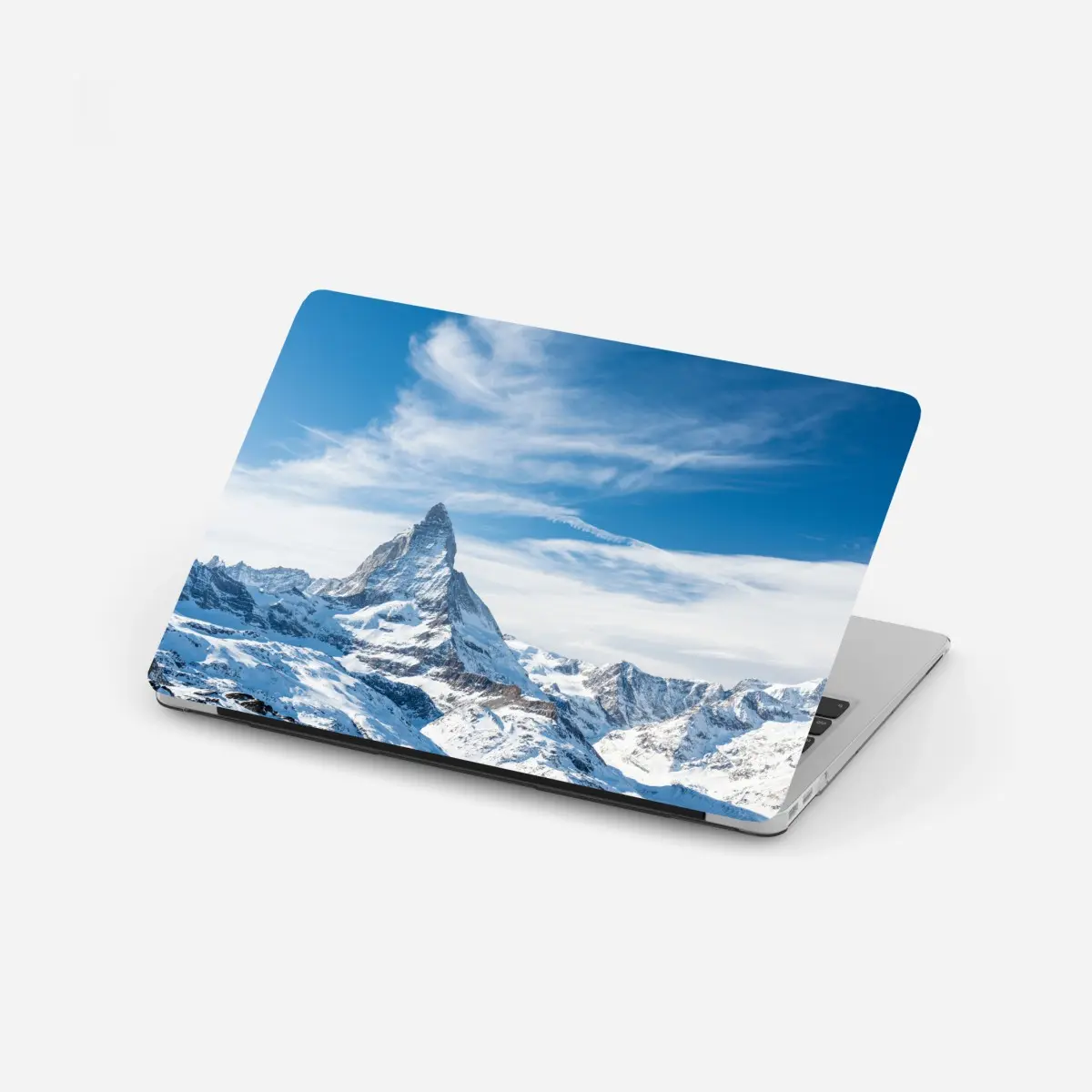 Adesivo per laptop maestosa cima innevata delle Alpi • Wallissimo® Adesivo per laptop maestosa cima innevata delle Alpi • Wallissimo®