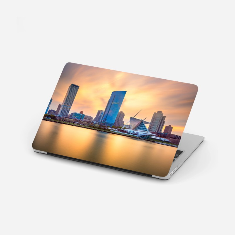 Adesivo per laptop tramonto dorato su Milwaukee, skyline sul Lago Michigan