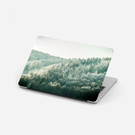 Adesivo per laptop silenzio luminoso della foresta innevata • Wallissimo®