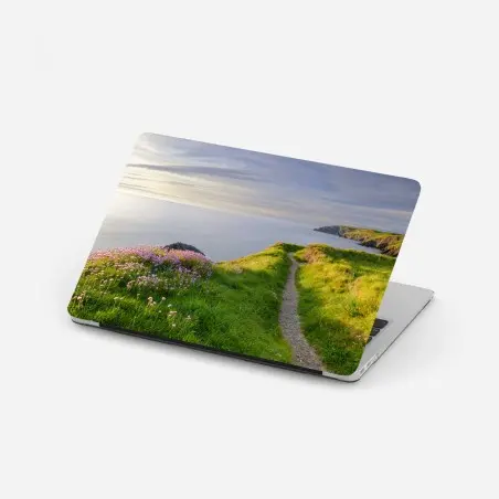 Adesivo per laptop sentiero al tramonto a Ceibwr Bay • Wallissimo®