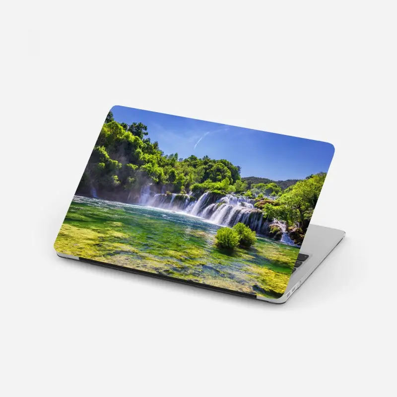 Adesivo per laptop paesaggio incantato di Skradinski Buk, cascata del parco nazionale Krka