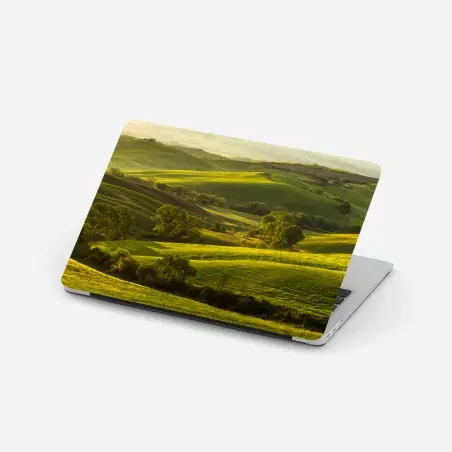 Adesivo per laptop colline verdi dorate • Wallissimo®
