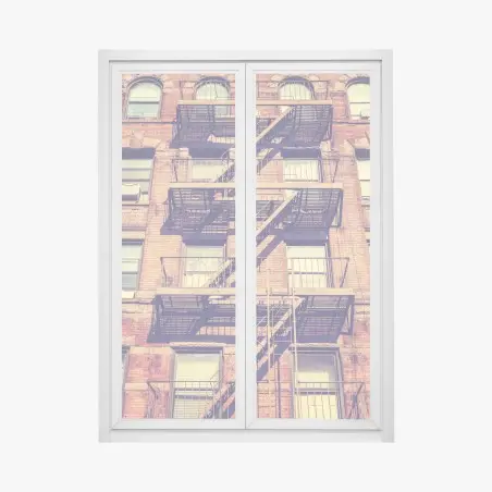 Adesivo per finestra facciata di New York con scale antincendio vintage • Wallissimo®