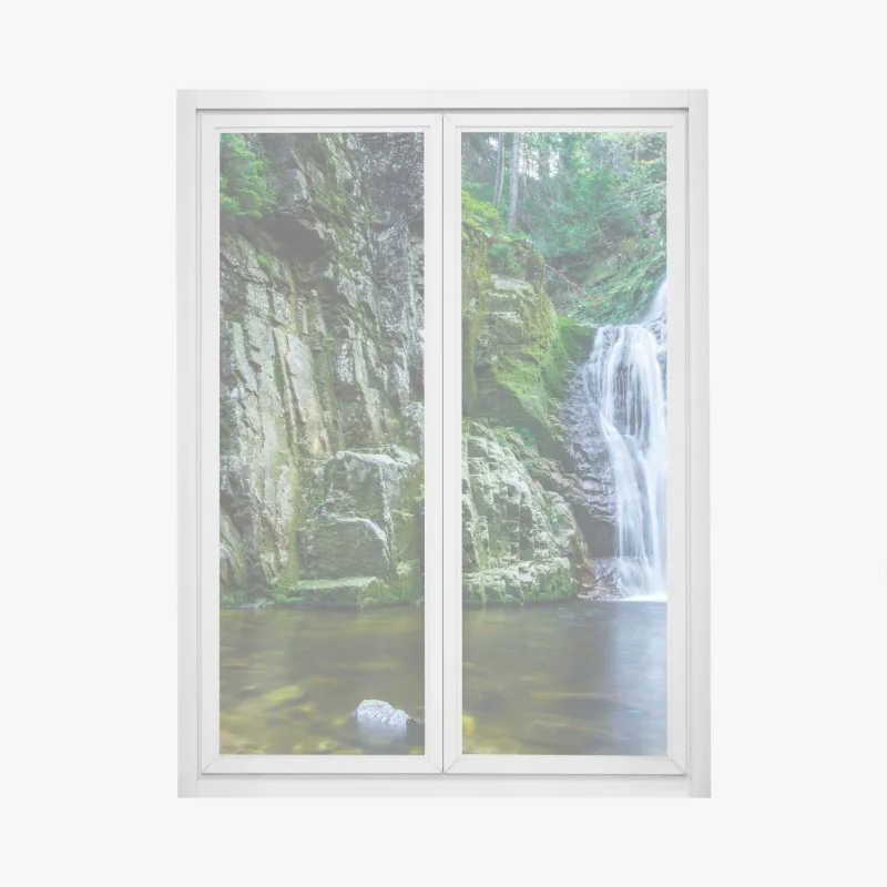 Adesivo per finestra cascata di Kamienczyk nel cuore del bosco