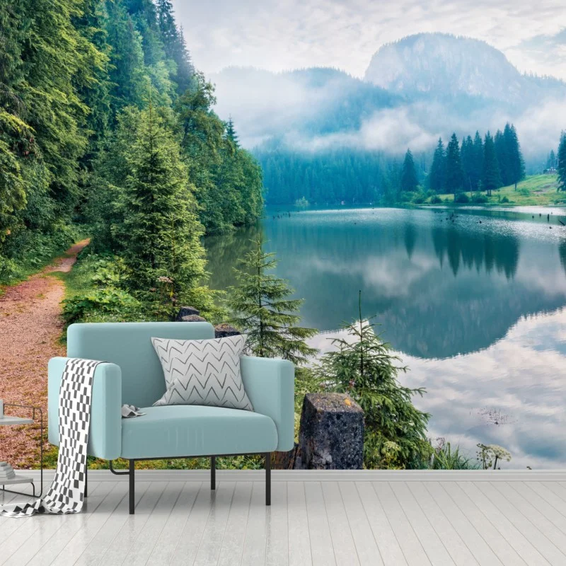 Carta da parati mattina nebbiosa al Lacu Roșu