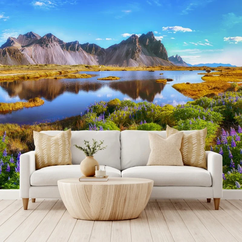 Carta da parati paesaggio di lupini a Vestrahorn, Islanda
