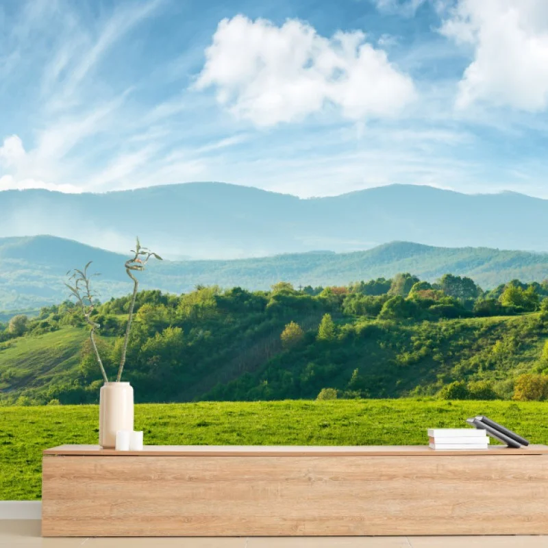 Carta da parati panorama primaverile sulle colline verdi