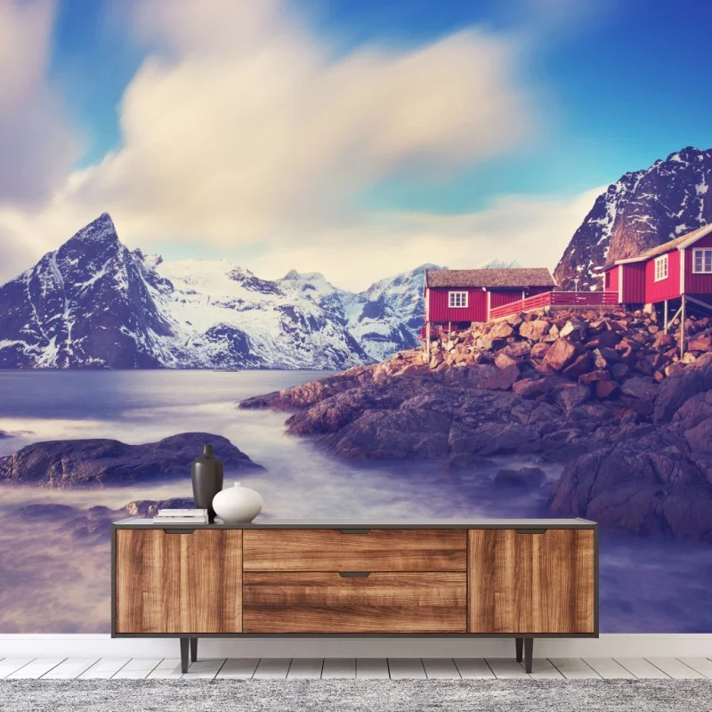 Carta da parati rifugio rosso sul fiordo innevato