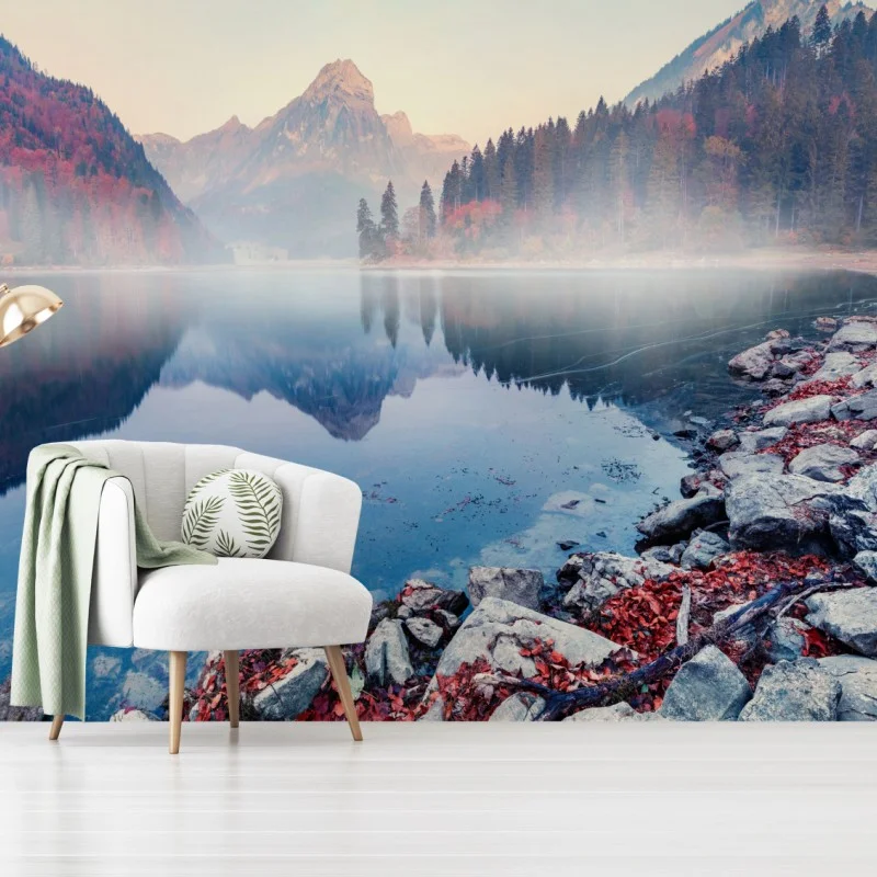 Carta da parati alba nebbiosa sul lago Obersee