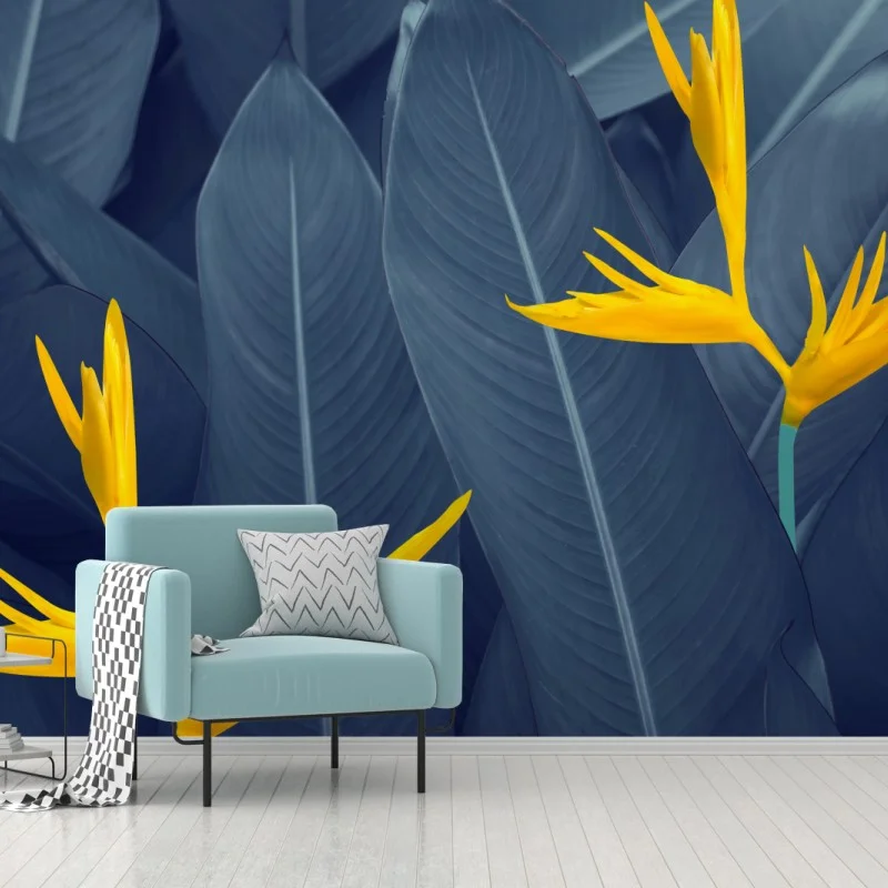 Carta da parati contrasto tropicale: fiori gialli su foglie blu