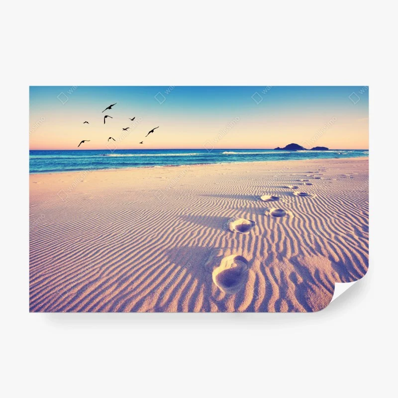 Carta da parati impronte magiche sulla spiaggia al tramonto
