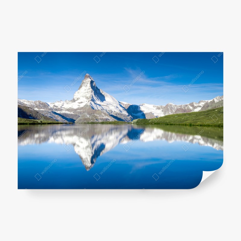 Carta da parati riflessi del Cervino sulle acque alpine