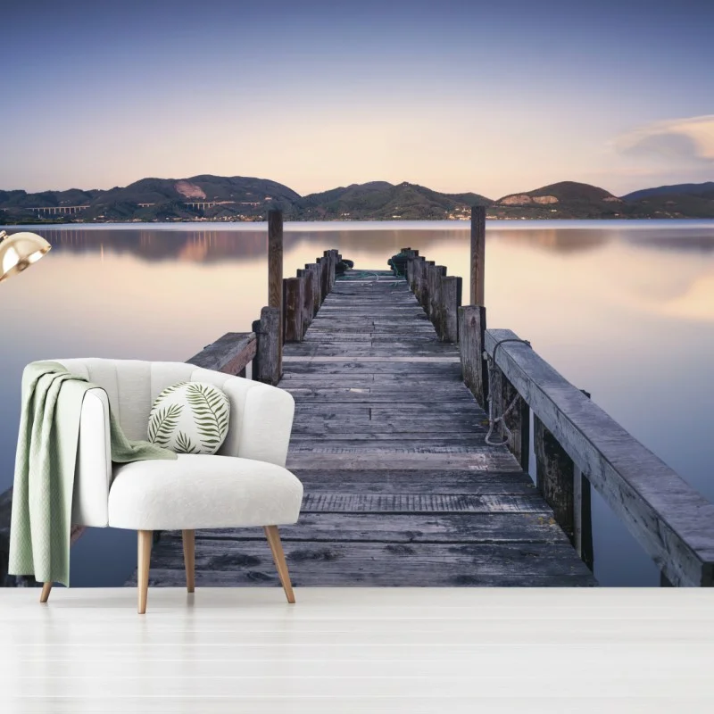 Carta da parati molo in legno al tramonto, Massaciuccoli, Toscana