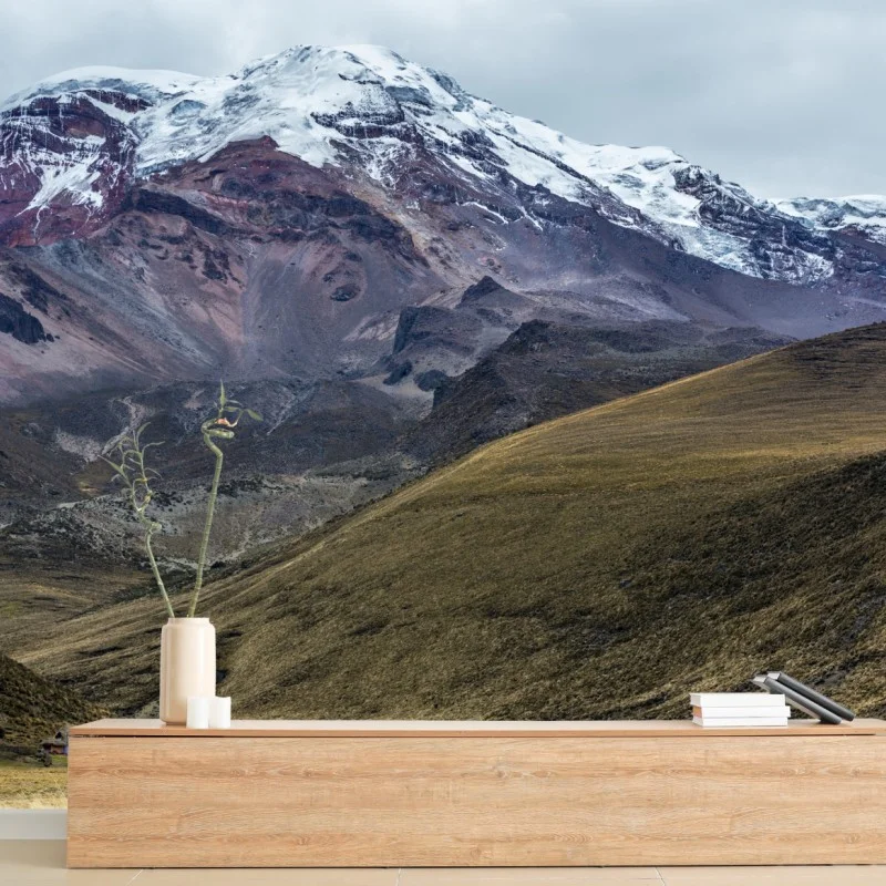 Carta da parati paesaggio montano con vette innevate