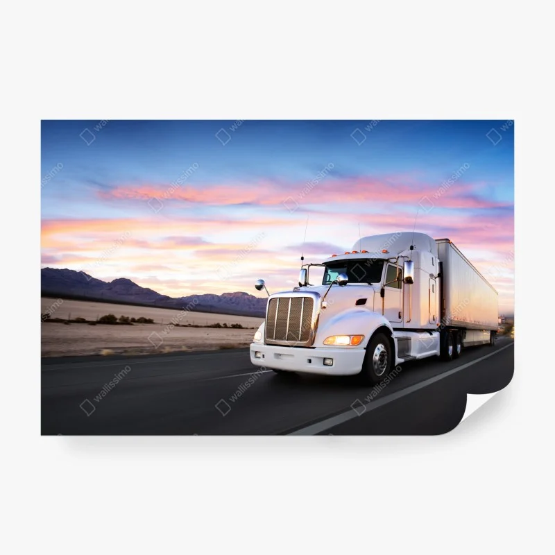 Carta da parati camion bianco al tramonto su strada deserta