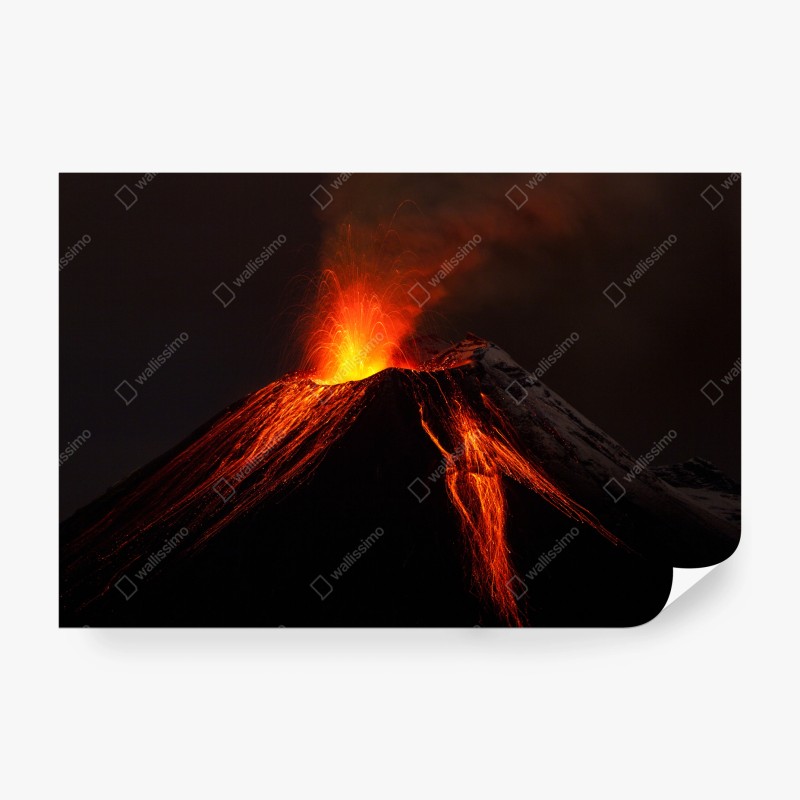 Carta da parati vulcano in eruzione: cascata di lava