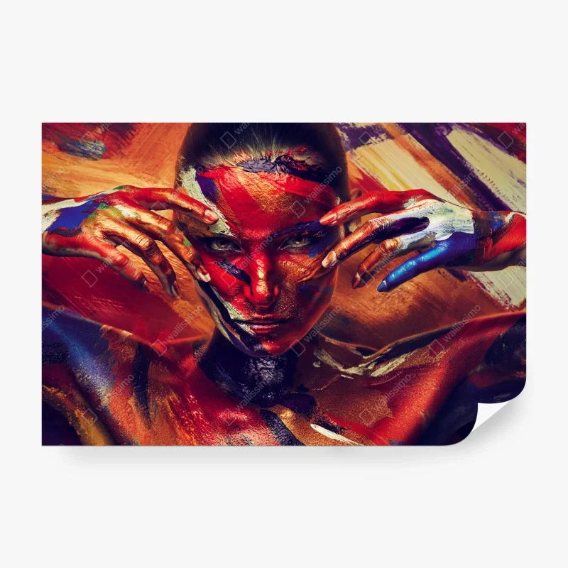 Carta da parati ritratto astratto di donna con body painting vivace