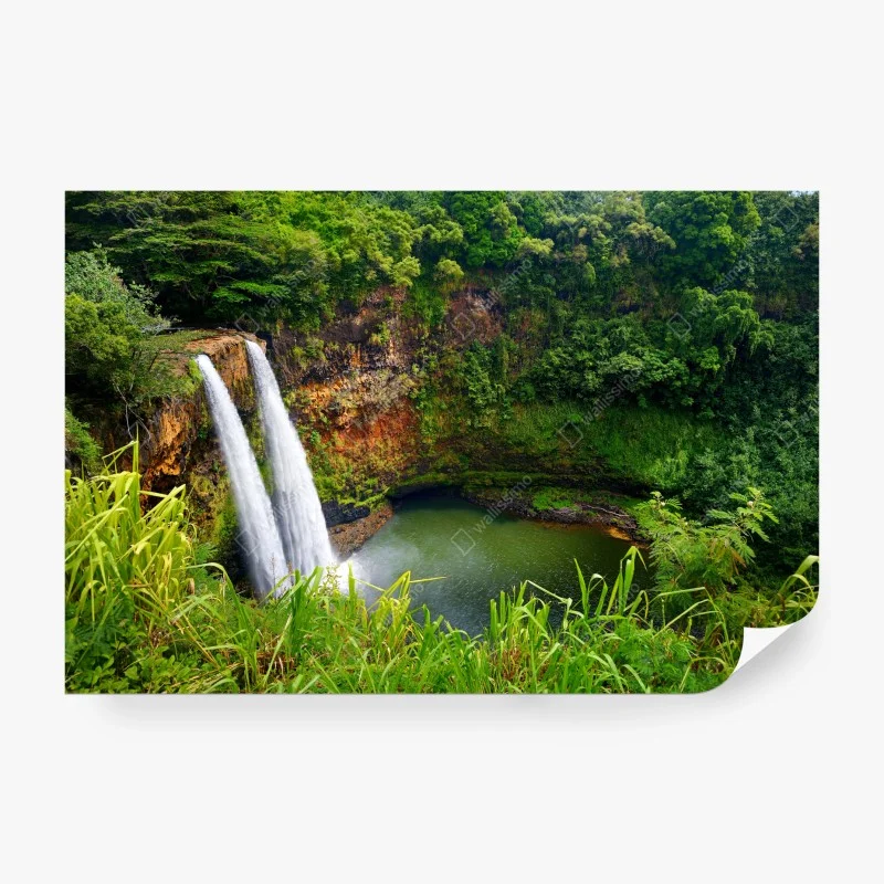 Carta da parati cascata gemella nella foresta tropicale
