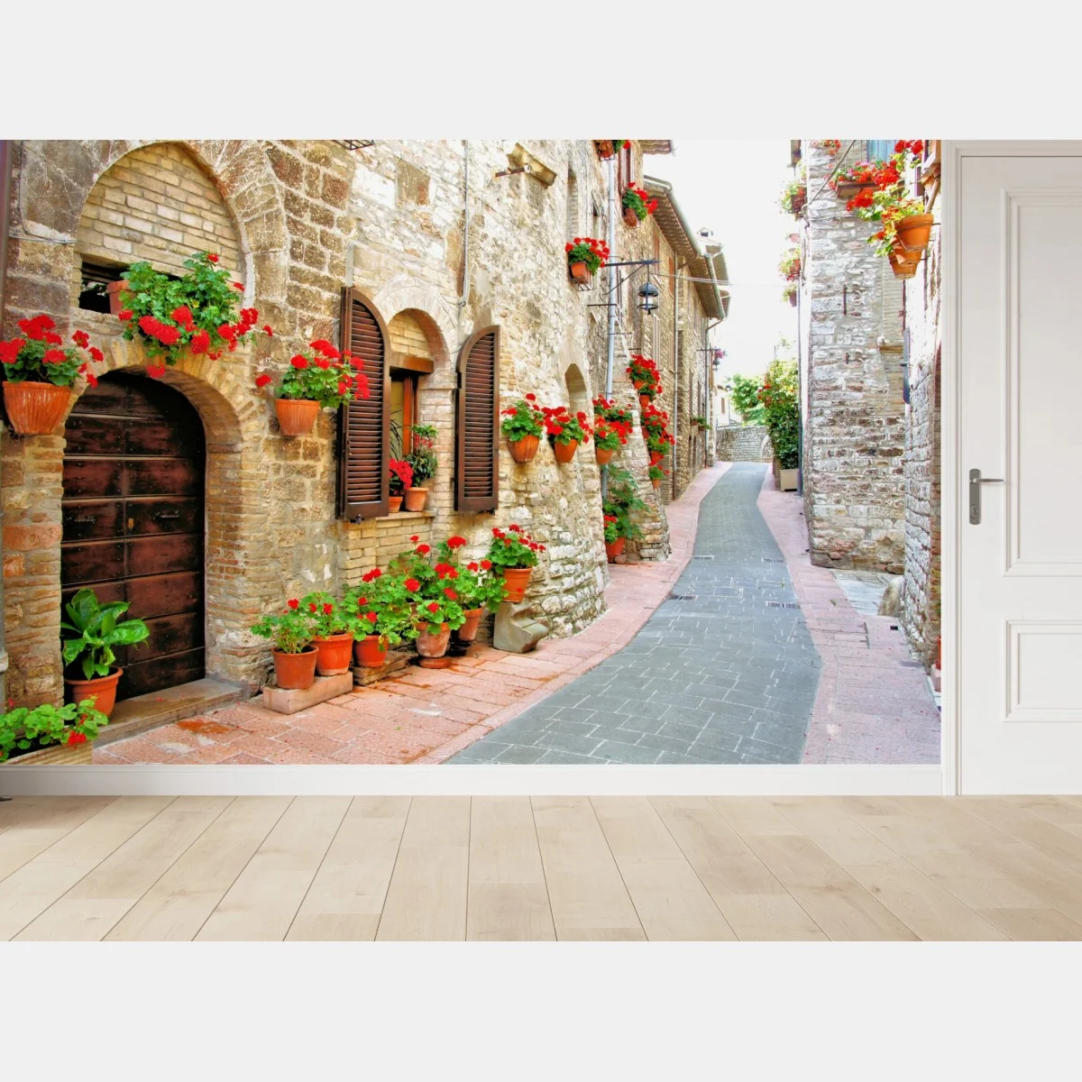 Carta da parati vialetto fiorito nel borgo • Wallissimo® Carta da parati vialetto fiorito nel borgo • Wallissimo®