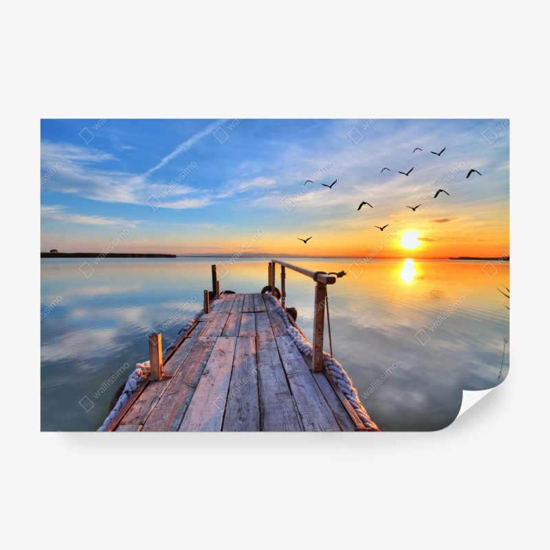 Carta da parati molo di legno al tramonto sul lago