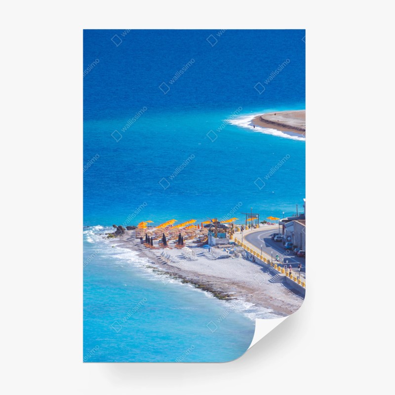 Carta da parati spiaggia di Rodi con ombrelloni arancioni