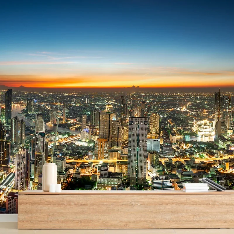 Carta da parati panorama notturno sul fiume Chao Phraya a Bangkok