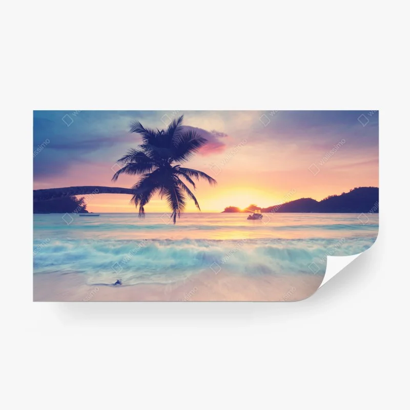 Carta da parati tramonto tropicale con palma sul mare