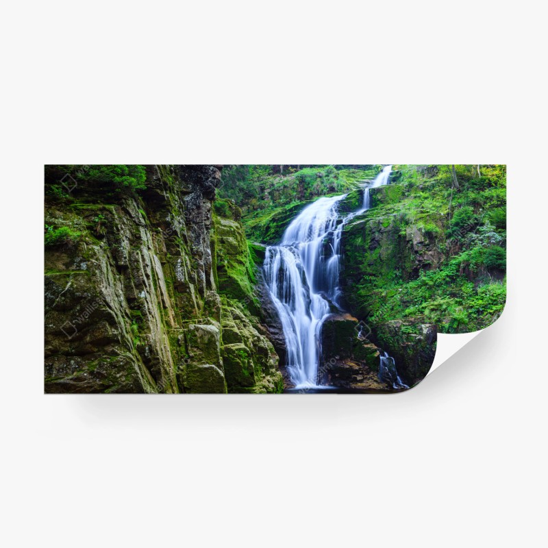 Carta da parati panorama della cascata di Kamienczyk nei Monti Sudeti