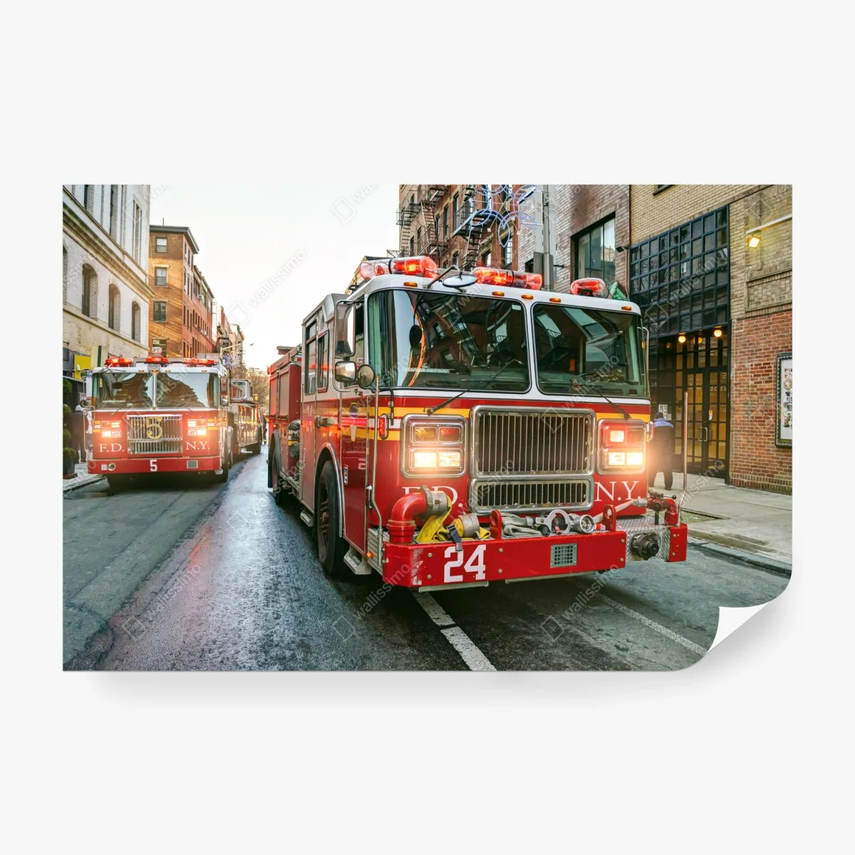 Carta da parati convoglio di camion dei pompieri a Manhattan • Wallissimo®