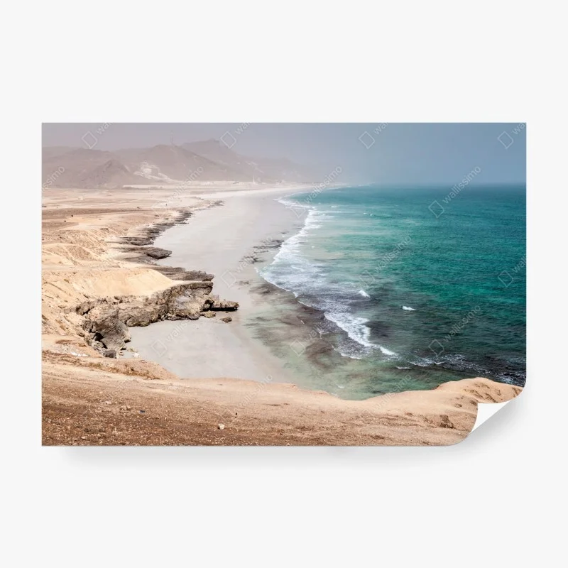 Carta da parati orizzonte turchese: costa deserta e scogliere