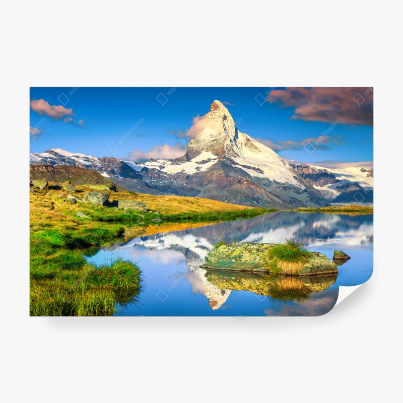 Carta da parati riflessi del Cervino sul lago alpino