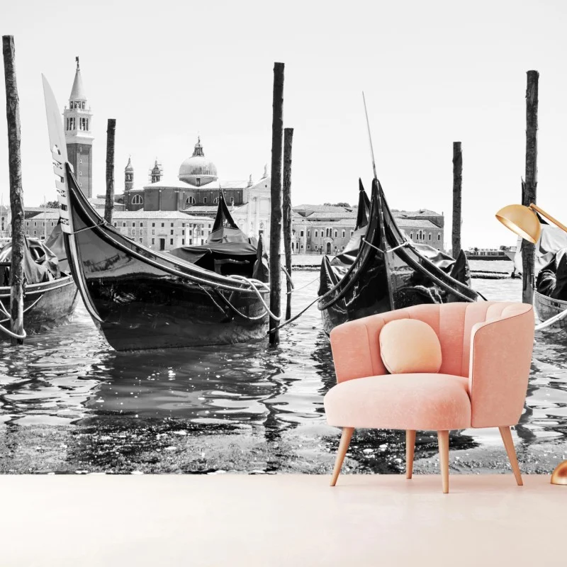 Carta da parati riflessi di Venezia: gondole in bianco e nero