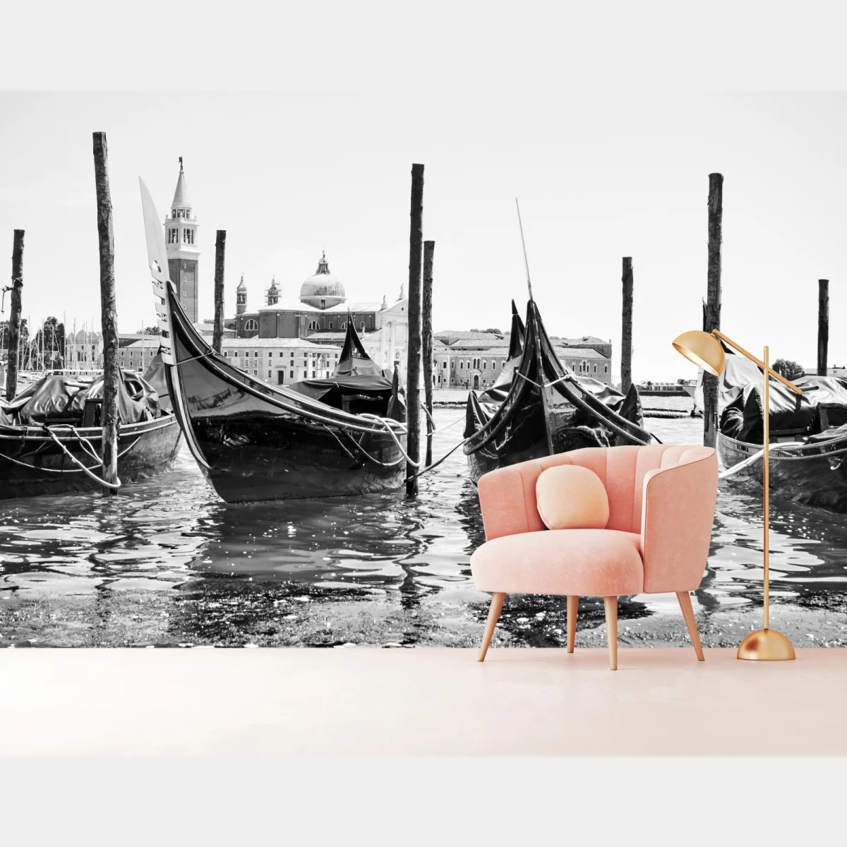 Carta da parati riflessi di Venezia: gondole in bianco e nero • Wallissimo® Carta da parati riflessi di Venezia: gondole in bianco e nero • Wallissimo®
