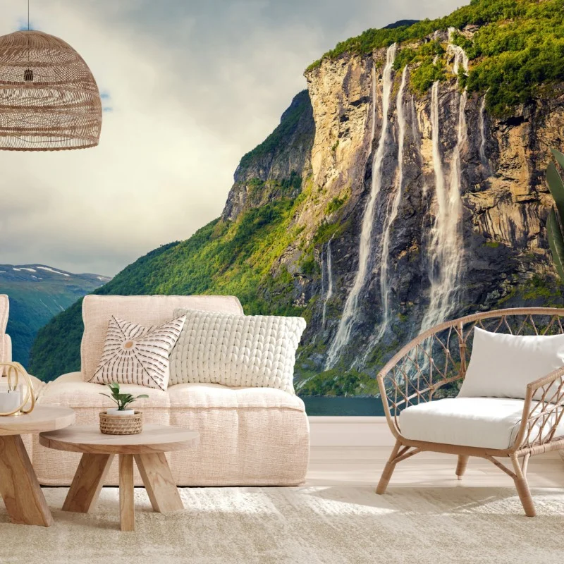 Carta da parati cascate maestose sul fiordo